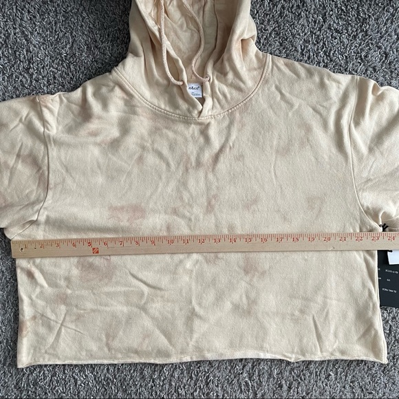 J.o&co Woman’s Crop Hoodie Tie Dye - Picture 8 of 10